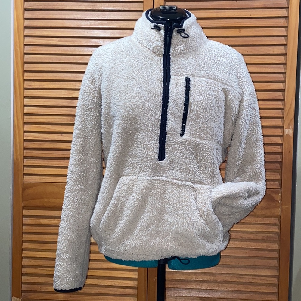 PINK Victoria Secret Sherpa Sweater